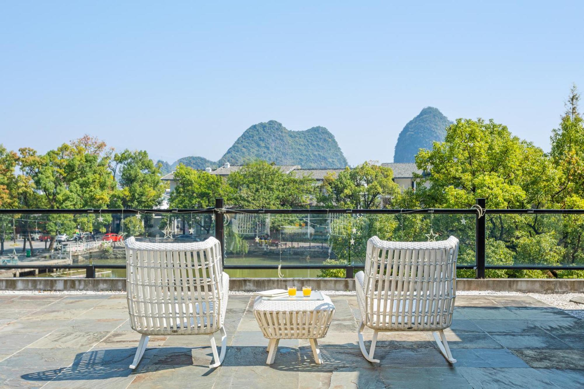 Guilin Heshe Lakeside Resort-Free Pick Up Service Stay Two Nights Exterior foto